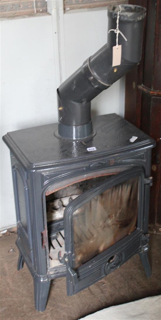 Cast iron wood burner